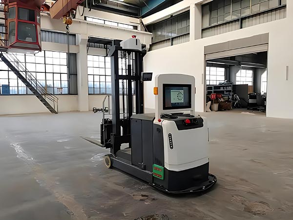 智能AGV搬运车