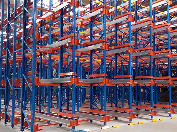 冷库贯通货架在冷链物流中的作用是什么