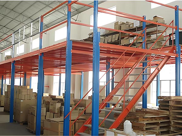 为什么说小仓库适合使用阁楼式仓储货架